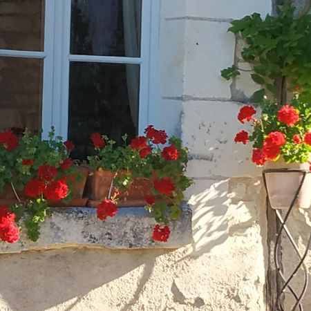 Le Clos Des Fayes Berthegon Buitenkant foto