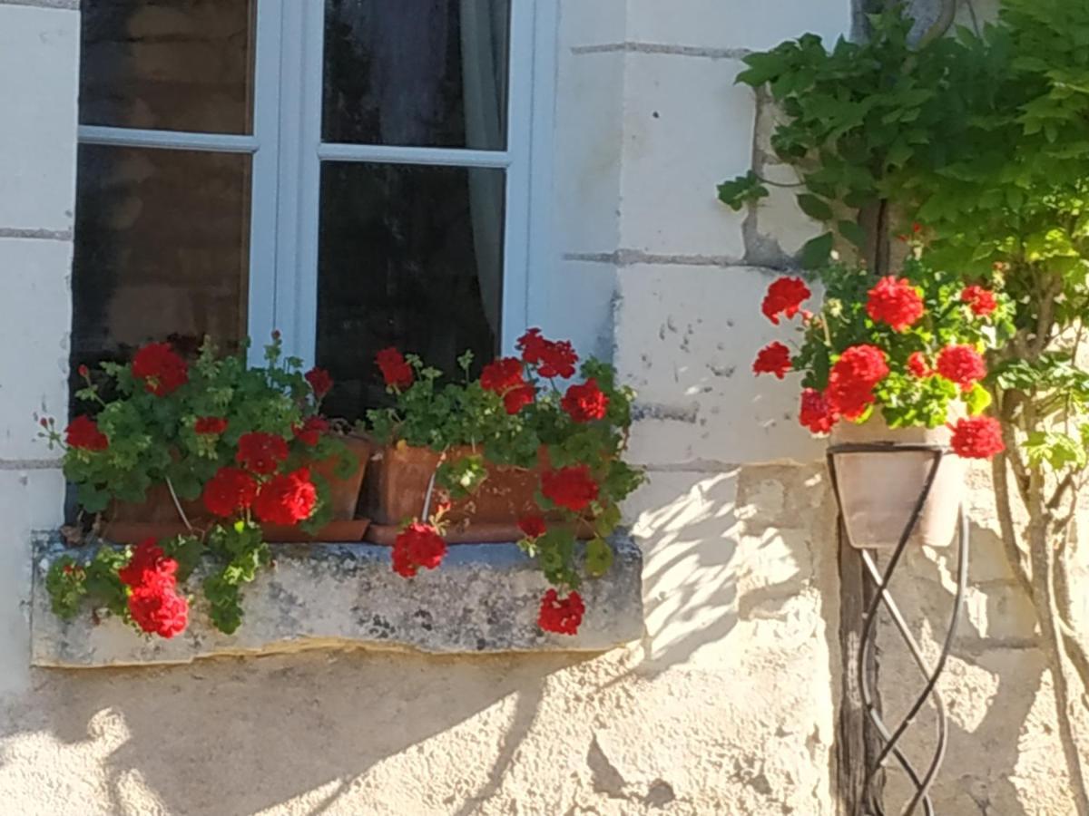 Le Clos Des Fayes Berthegon Buitenkant foto