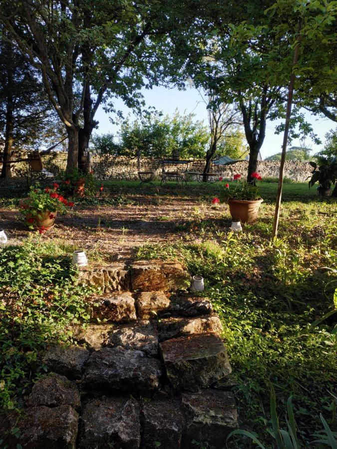 Le Clos Des Fayes Berthegon Buitenkant foto